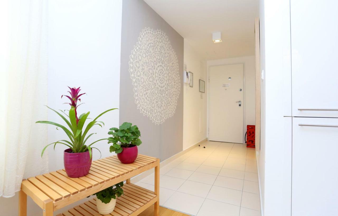 Luxury Apts Leone Split Centre Exterior foto